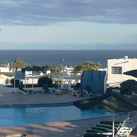 Fabulous 1-bed In Apartment Puerto del Carmen (Lanzarote)