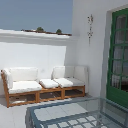Fabulous 1-bed In Apartment Puerto del Carmen (Lanzarote)